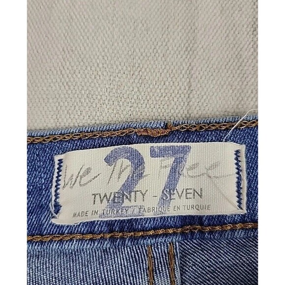 We The Free Jeans Womens 28x26 Crop Distressed Blue Mid Rise Frayed Stretch Boho - Picture 11 of 14